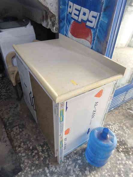 كاونتر ارضي مرمر السعر 115 مستخدم قليل كربلاء نهاية الجاير حي الشرطة معرض الفرقان للاثاث المستعمل واتساب ***********
