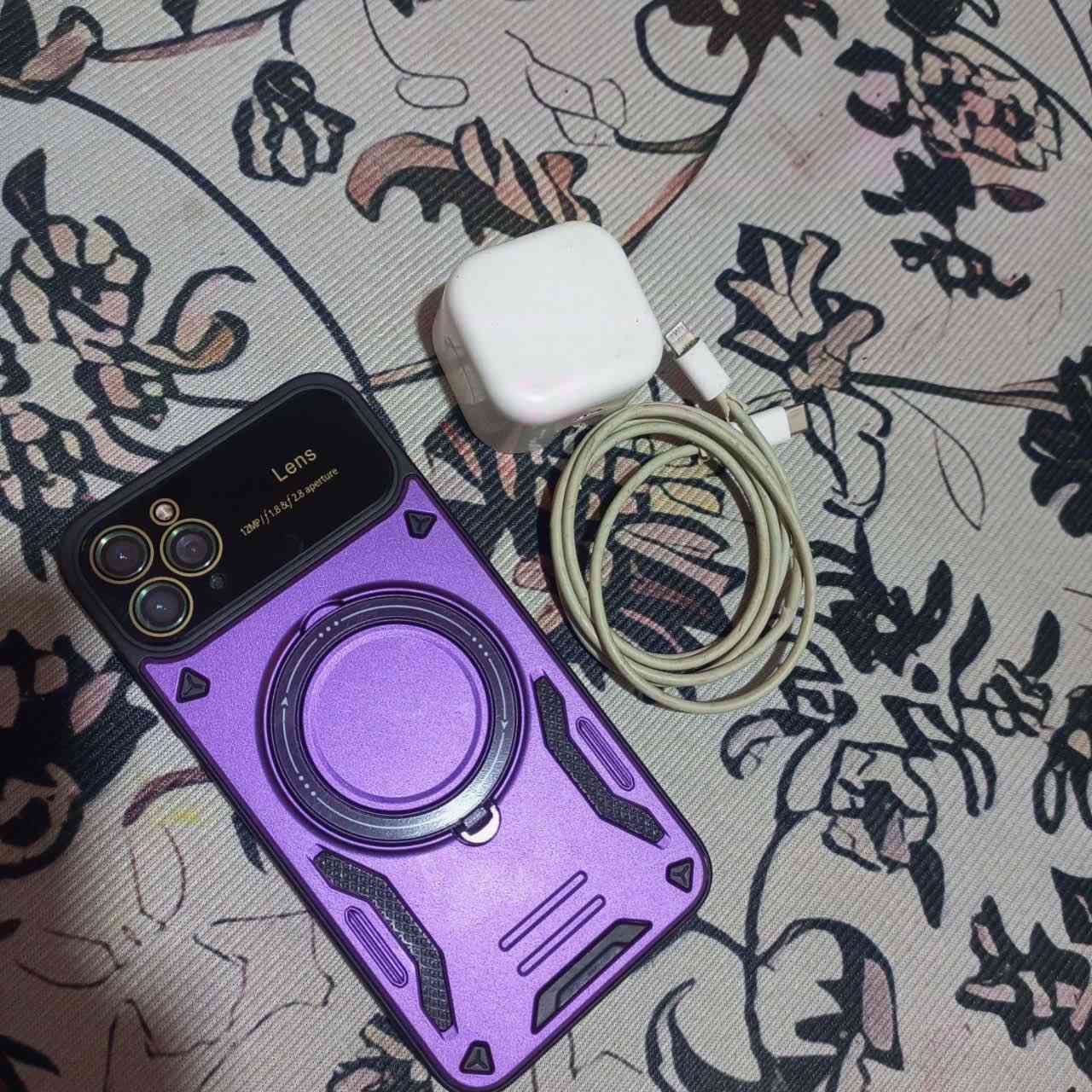 ١١برو ماكس مبدل شاشة وبطاريه أصليات ٣خيارات فيس ايدي شغال ذاكره ٢٥٦ جهاز نضيف ويا ملحقات سعره ٢٥٠بي مجال ويرهم مراوس بجهاز قوي *********** واتساب مكاني بغداد
