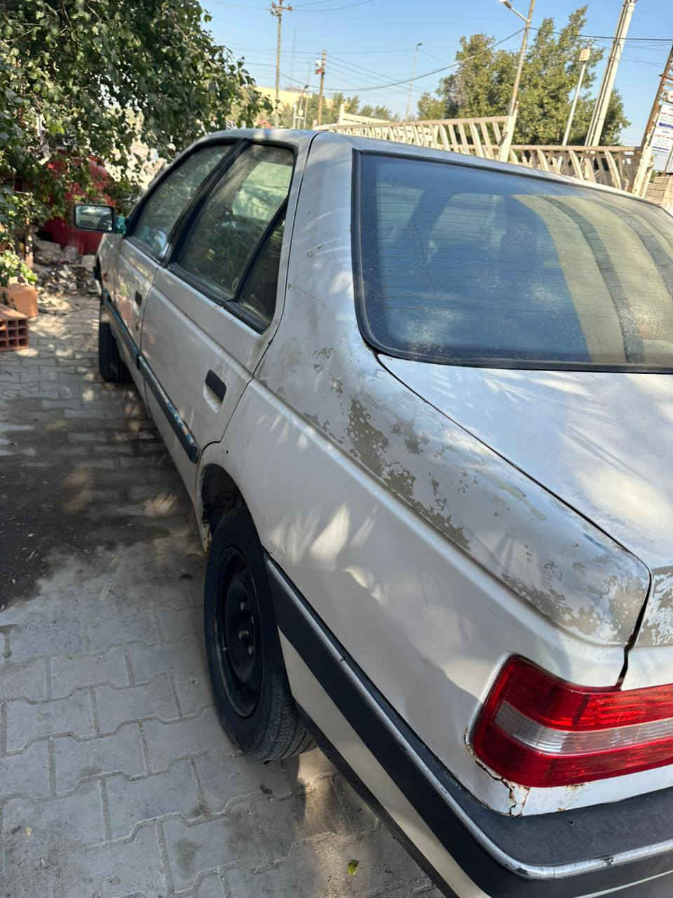 السلام عليكم من رخصت صاحب الكروب بيجو 405 لبيع مكينه كير تبريد خيرمن الله منضومه غازسنويه 28شرط تحويل السعر27 مكاني بصره الجزائز ***********
