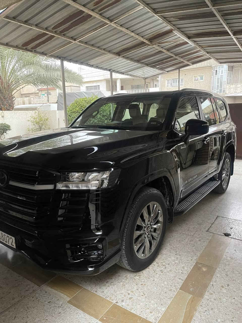 السلام عليكم عندي لندكروز ساز2025 ماشيه 2000 زيرو مغلفه BBfموجوده بغداد الغدير  سياره  GXRسياره sبلاك ادشن ***********
