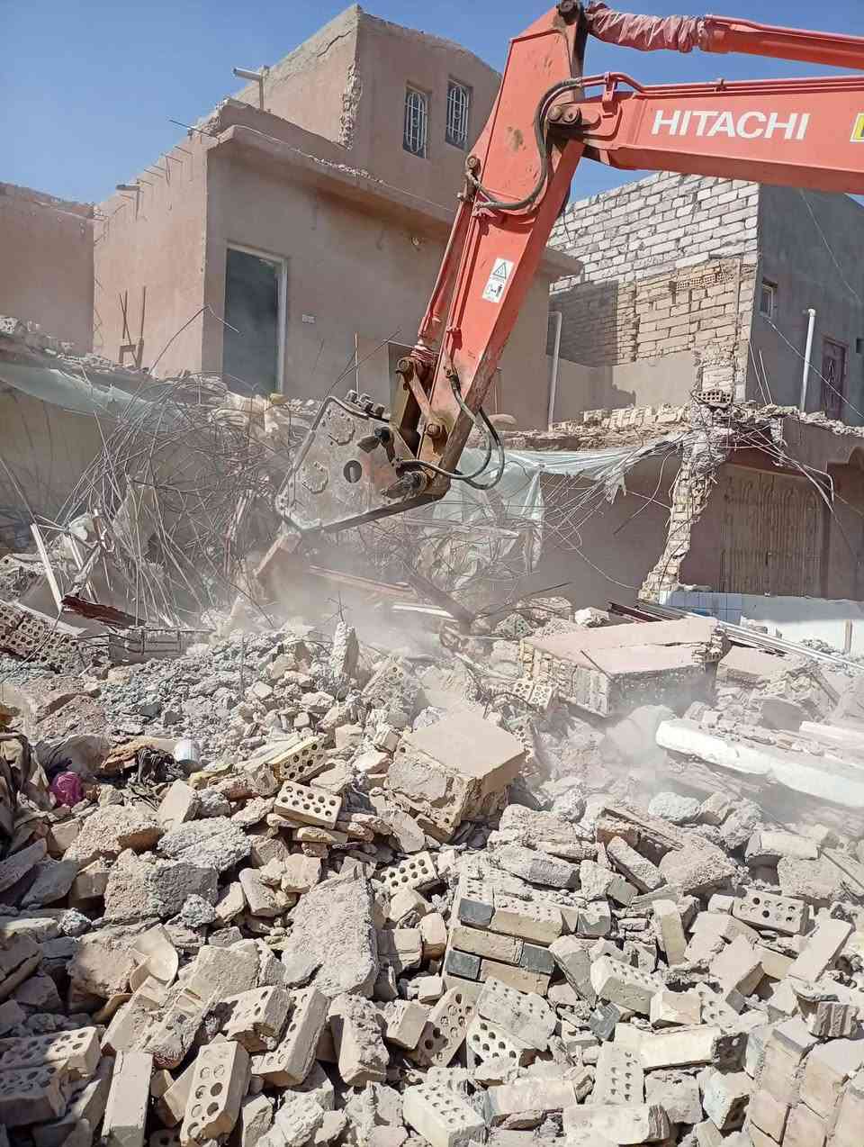 سلام عليكم مستعدون تفليش وترميم وكص كونكريت في النجف وهذا رقمي توصل ***********
