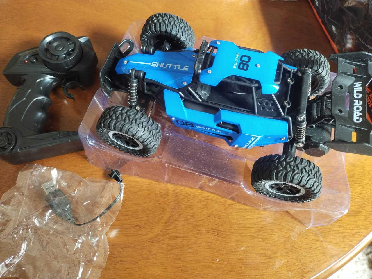 سلام عليكم سيارة احترافيه جديده حجم 1:16 سرعة 20k السعر 15 متوفر توصيل


**إذا كنت صاحب هذا الإعلان وتريد حذفه لأي سبب، رجاءا أرسل رسالة إلى الدعم الفني**