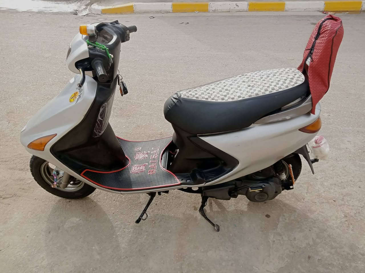 سلام عليكم دراجه البيع السعر 700او بيه مجال باقي تفاصيل يم هاذ الحساب 
سلوم ليو راسله او بيك خير ودالل 🤍


**إذا كنت صاحب هذا الإعلان وتريد حذفه لأي سبب، رجاءا أرسل رسالة إلى الدعم الفني**