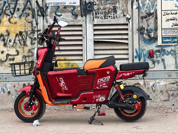 سلام عليكم شباب دراجه شحن  للبيع دراحه استخدام25 يوم  فقط لا غير وصل المعرض موجود ابسمي دراجه بعدها ع وضع الوكاله كلها كامله مكمله من كل النواحي مواصفاتها 👇🏻
الموديل.2026❤️‍🔥
النوع x900❤️
البطاريات 5. كبار ❤️‍🔥
تمشيك يل شحنه وحده 50كيلو 😙
 التحويلات 4❤️‍🔥
السرعه110🙂
تحمل شخصين 🤷‍♂️
تشغيل عن بعد ❤️‍🔥
تشغيل سويج 😒
جهاز إنذار السرقه 🙂
سله أماميه 😂❤️
 وسويجات ثنين😙
بصمات ثنين 🥲❤️
شاحنه بعدها بل باكيت 🤷‍♂️
بايدرات مشادهن😔❤️
مسجل امبي ثري بيها عالي جداً🥹
دبل إشاره 😳❤️‍🔥
نشرات ليليه 🤷‍♂️😒
لونها مميز 😹
بريكات دهن دسكات هدروليك 🥹❤️
تايرات جوبلس😙🤷‍♂️
شلعه معدل فول😌👋

اي استفسار. اتصال 😁🧙🏻

***********

العنوان بغداد لاعظميه 😙👋
