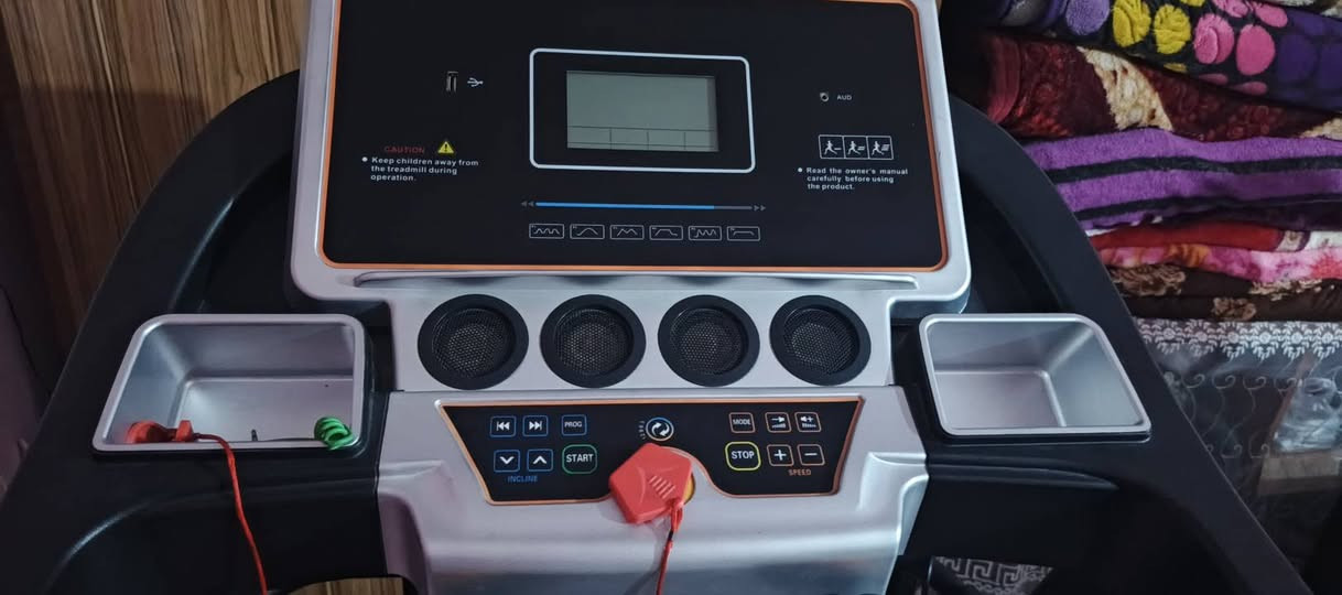 للبيع شرط شغاله سبعه متر السعر 400
***********
