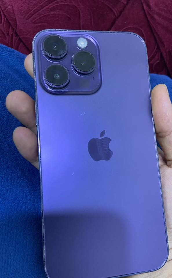 ايفون 14 برو ماكس شرق اوسط للبيع نضيف جدا
ايفون 14 برو ماكس نضيف جداً

 دبل سيمكارت نسخة الشرق الاوسط 

الذاكرة 128G

مبدل فقط بطارية لاغير 

الشاشة أصليه وبيهه هاي النقطه السوده البلشاشه مامئثره على اللمس نهائياً ولا تكبر عالفحص

 مابيه أي ملحقات 

السعر 750 وبيه مجال قليل كلش 

الشراي خليتفضل خاص 

الرقم ***********

العنوان البصرة الأمن الداخلي
