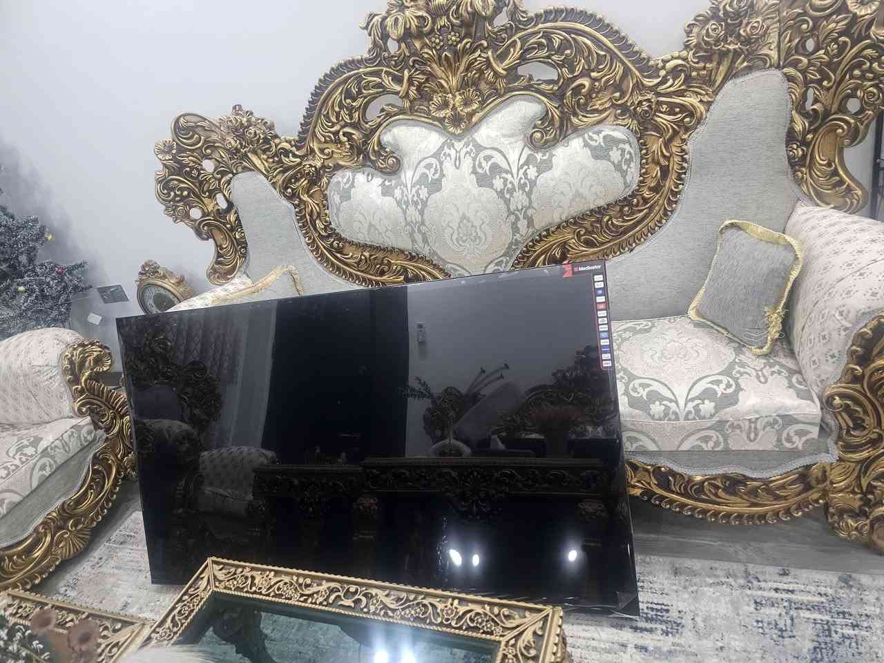 بلازمات جديد ممشتغلة حجم ٧٥فول سمارت للبيع سعر الواحد ٦٥٠ بي مجال بسيط الشراي يتصل ىالرقم ***********
