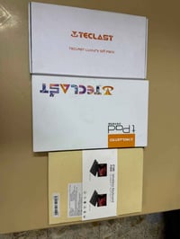 ايباد تسلا • ١٢٨ • كيبورد وقلم