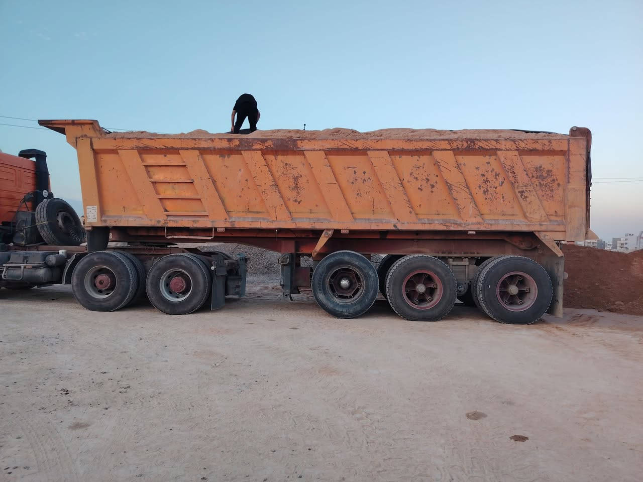 عربانه علم ٣١متر ٣دناكير مجموعة فيبي ١٦ وعلاك ١٦ موديل ٢٠٠٦ للبيع *********** (*********** (***********
