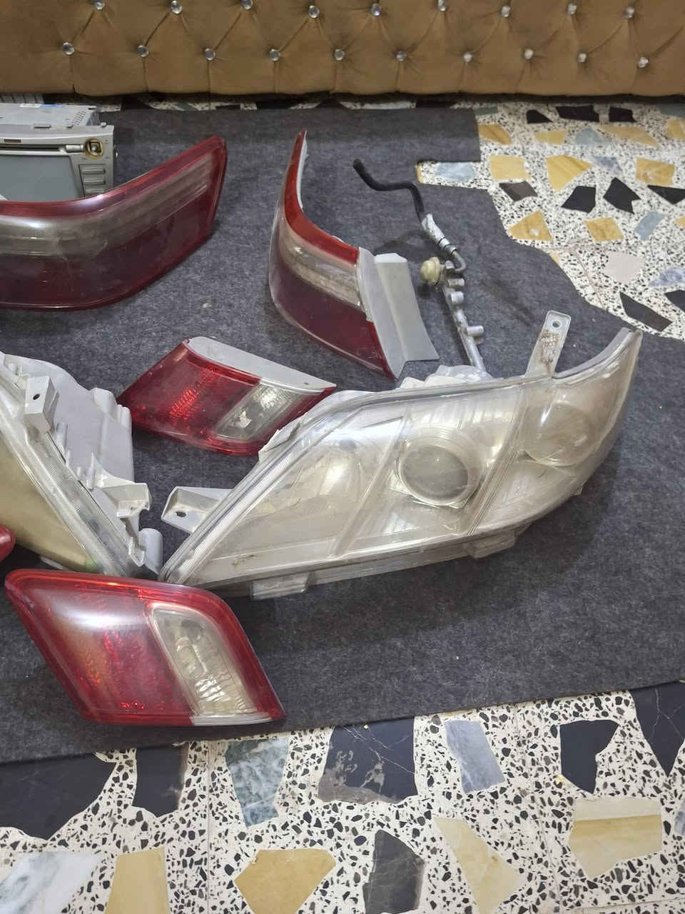 للبيع 
مازدات زوج  بلادي ب ٩٠ 
بك لايت تخم ب ٨٠ 
لايت زنون ب٣٠
مسجل ب ٢٥
مسطره نوزلات ١٥
سلف ٢٠ 
عنواني بغداد


**إذا كنت صاحب هذا الإعلان وتريد حذفه لأي سبب، رجاءا أرسل رسالة إلى الدعم الفني**