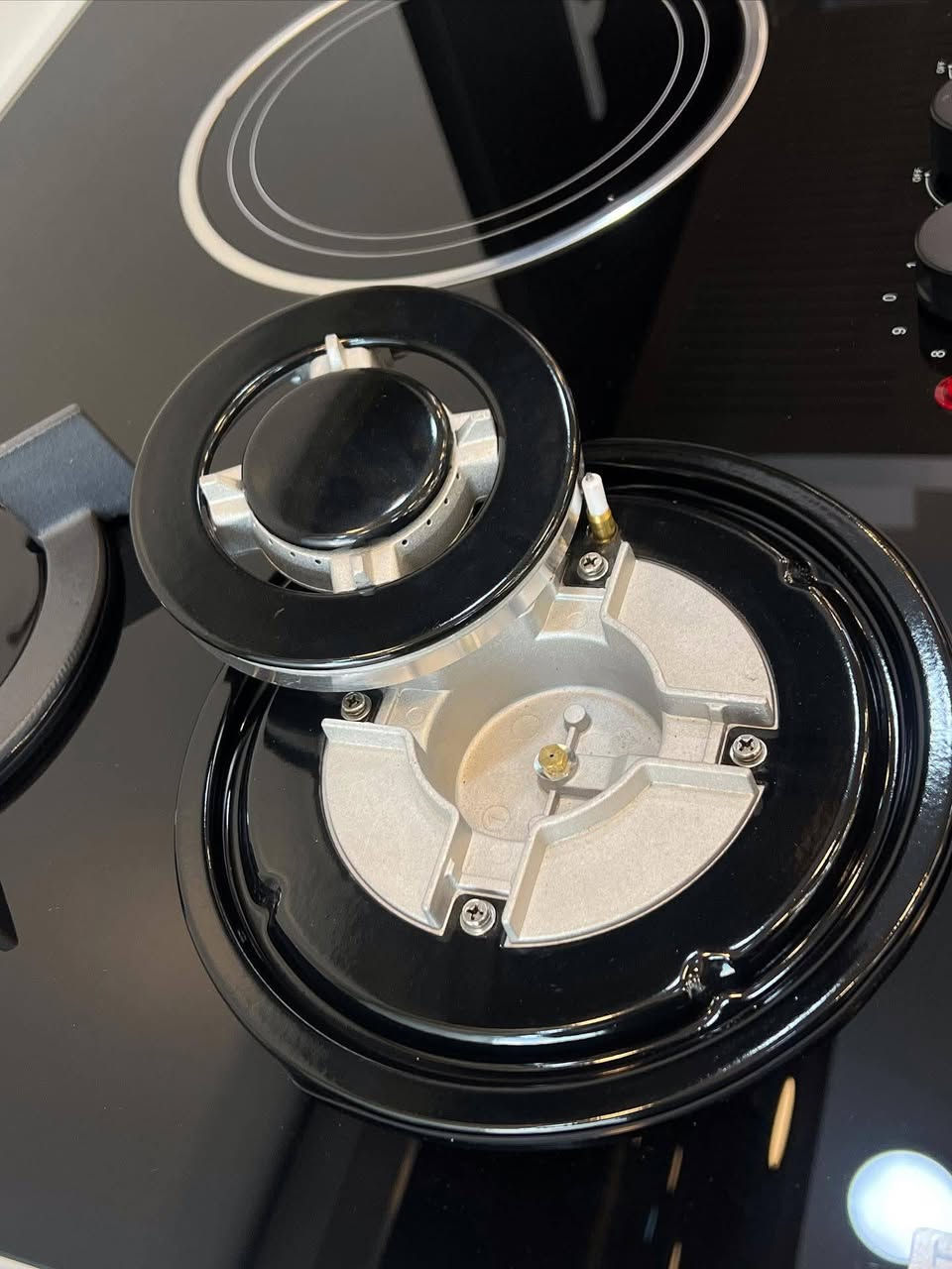 ورشه وصيانه طباخات موقعيه
تواصل على الواتساب***********
