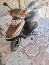 سبيسي يابني مفتوحه مره وحده كفرات اصليه كلهه اصليه لسعر700ويهه مجال بص...