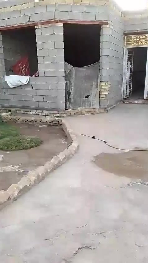 سلام عليكم بيت البيع خلف جامع الشيخ شبيب مساحت البيت 240عله شارعين رقم صاحب البيت ***********
