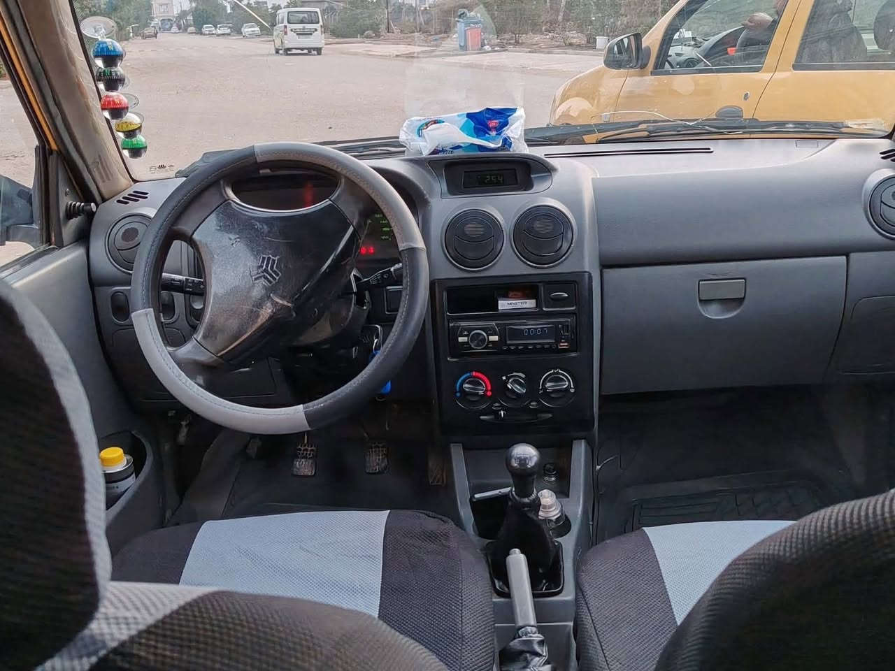 السلام عليكم.  سايبا موديل 15 للبيع سيارة نضيفة ومكفولة كير محرك كفالة
شواصي كفالة سيارة خير من الله مكان سيارة حي تونس 

سعر 29وبيها مجال الاستفسار

***********
