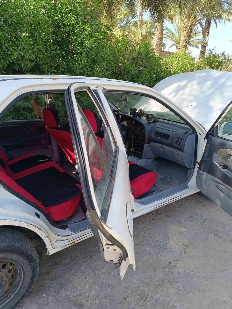 السلام عليكم بروتون موديل 2002رقم قادسيه مال نواب ضباط بيهه رقم وسنويه راعيه موجود كير ومحرك مكفولات مكانهه ديوانيه السعر 18وبيهه مجال ***********

