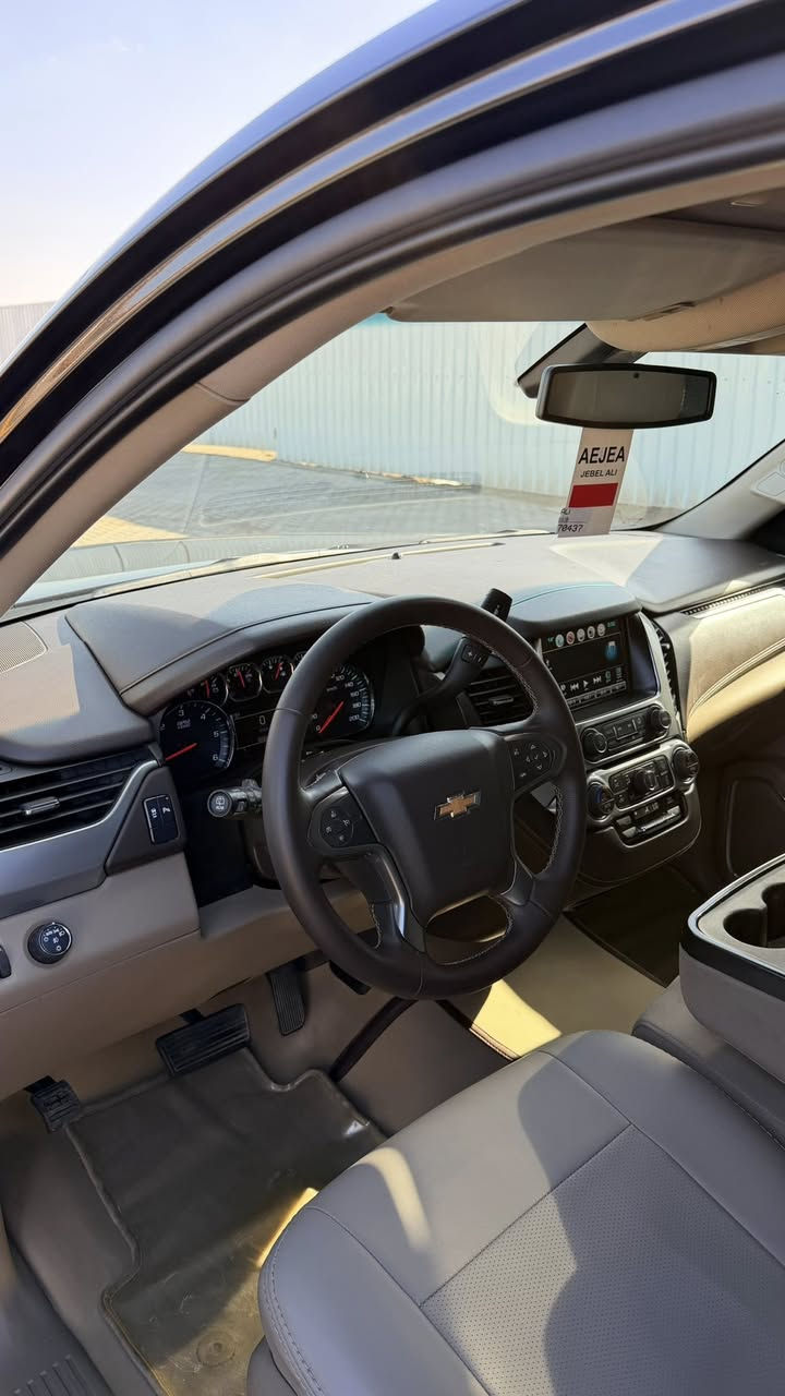 تاهو 2020 خليجي وكاله المنصور كفاله عامه رقم بغداد جديد تحويل باسمي  ماشية 60 الف كيلو سياره جديده كفاله ضربه وصبغ وتبديل وكير ومكينه ما مفتوحه  تخم تاير جديد سبير ما نازل جكه وعدته كامله ما مفتوحه بدون شخوط سياره 
***********
***********
