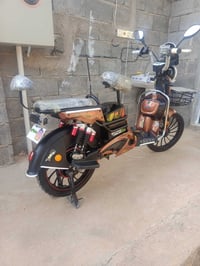 للبيع ماطور شحن جديد بعده وضع شركه مرتب كلشي بي جديد بطاريات جدد شرط  ...