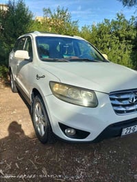 سنتافي ٢٠٠٩ • محرك ٦ • بطاقة بنزين