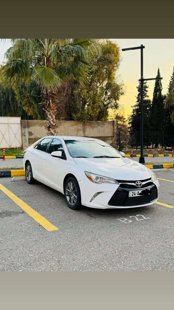 للبيع: كامري SE موديل 2016 (وارد أمريكي)
السيارة نظيفة جداً وجاهزة للاستخدام، ومواصفاتها كالتالي:

• الفئة: SE 

• اللون: أبيض.

• الممشى:130 ألف ميل.

• المحرك: 4 سلندر، المحرك والقير والحدادة بحالة ممتازة جداً وبشرط الفحص.

حالة البدي (الهيكل):

• الصبغ:  (بدون صبغ نهائياً).

• الملاحظات: توجد فقط 4 تعديلات باردة بسيطة جداً ، غير ذلك السيارة مكفولة من ناحية الصبغ والحوادث.

المواصفات:

• داخلية مخمل وجلد (نظيفة جداً)..

• تحكم ستيرن كامل.

• ويل كب (جنوط) SE بلادي.

• السعر 170 ومجال

***********
