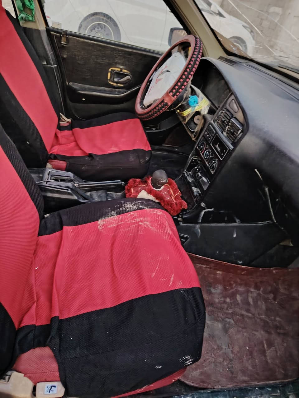 السلام عليكم سياره بيجو 2010
مكينه ونجي كير ومكينه خير من الله. السعر ٧اوراق
العنوان. الشطره. تليفون. ***********
