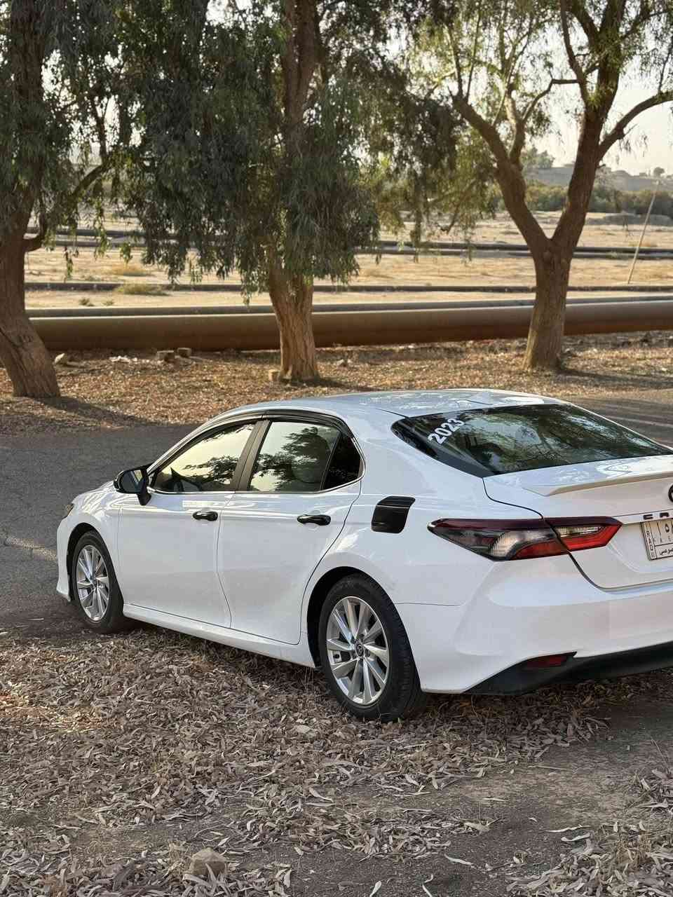 السلام علكيم
(تيوتا كامري )
موديل 2023
موصفاتLeبلص
كشن كهربائي ساق فقط
ردار وتحكمات ستيرن 
كأمره خلفيه 4k
تحديد مسار+تثبيت سرعه 
محرك 2.5L
4سلندر+كير ومحرك شرط
وارد كندي حادثها جاملغ خلفي مرجع بارد +شبر صبغ بل بونيد
السياره ماشيه 67km
نضيفها كلش السعر خاص
او رقم هاتف***********
