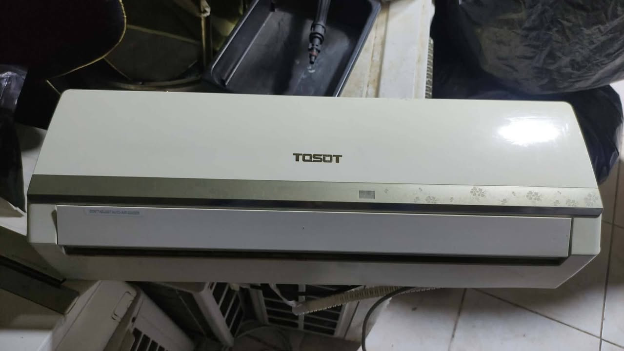 للبيع 
سبلت 1 طن 
النظافة 100%
السعر 200الف 
موجود 2 نفس المواصفات
لثنين 350الف


**إذا كنت صاحب هذا الإعلان وتريد حذفه لأي سبب، رجاءا أرسل رسالة إلى الدعم الفني**