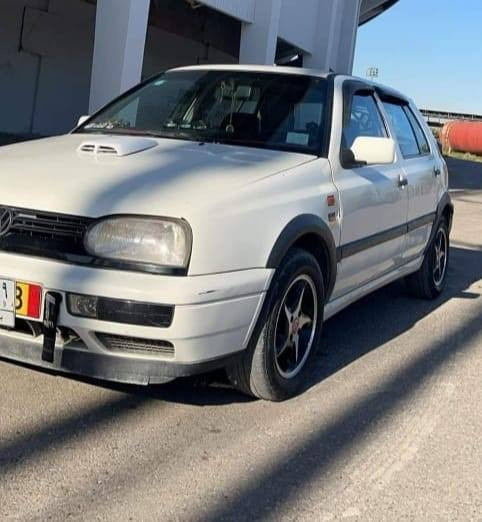 كولف موديل 1992
محرك 2000
باسمي مشروع وطني تحويل ثاني يوم
سنويه لغايه 2027
للاستفسار المراسله واتساب او اتصال   ***********
السعر 48 وبيها مجال للطيبين
