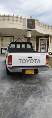 هالوكس • ٢٠١٠ • قطري