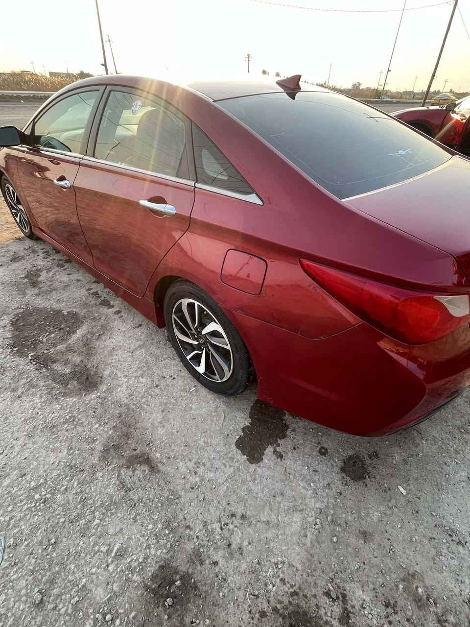 سلام عليكم سوناتا 2014 أمريكي مكفوله من الضربه   قطعتين صبغ بنيد وجاملغ ومكينه 2400 GDI  +تخم تاير جديد ومكينة جديد مامفتوح + حداديه كلهه جديده ماشية 102mil سعر 115 رقمي *********** عنوان الديوانيه
