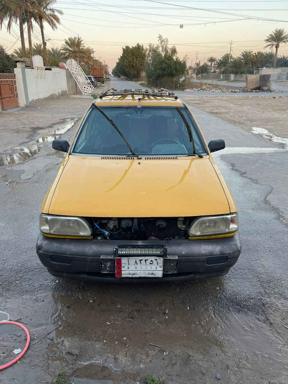 السلام عليكم سايبة ٢٠١١ كير ومحرك خير من الله تحويل ثاني يوم تخم تاير جديد كهربائيات كلهة شغالة تدفئة تبريد وية السويج تبريدهة ثلاجة السيارة بيعة واتر بم تعبان ب٢٣ وبيهة مجال
***********
