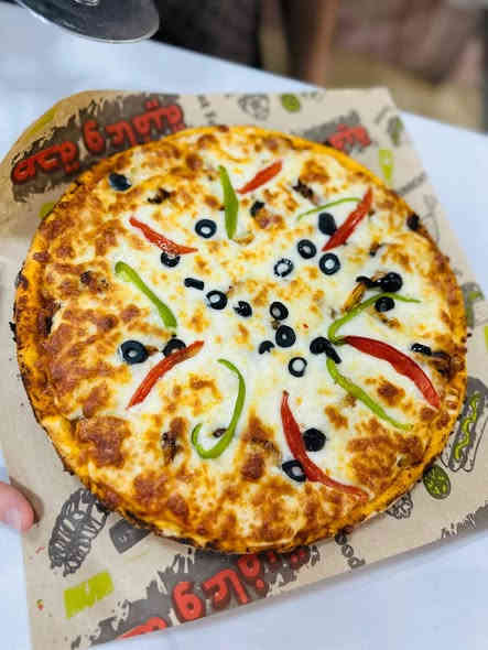 مطعم حمّودي 🍔🔥
متوفر لدينا جميع الوجبات السريعة:
💣🍔 لغم بركر — 🍔 بركر
🌯 زنكر — 🍗 ستربس — 🍚 ريزو
🥙 صاج إيطالي — 🌮 فاهيتا — 🍕 بيتزا والمزيد!
🚗💨 توصيل سريع لكل الراشدية والمناطق القريبة.
📞 للطلب والاستفسار: ***********
طعم يخليك ترجع مرّة ومرتين متوفر توصيل لغايه1بليل
