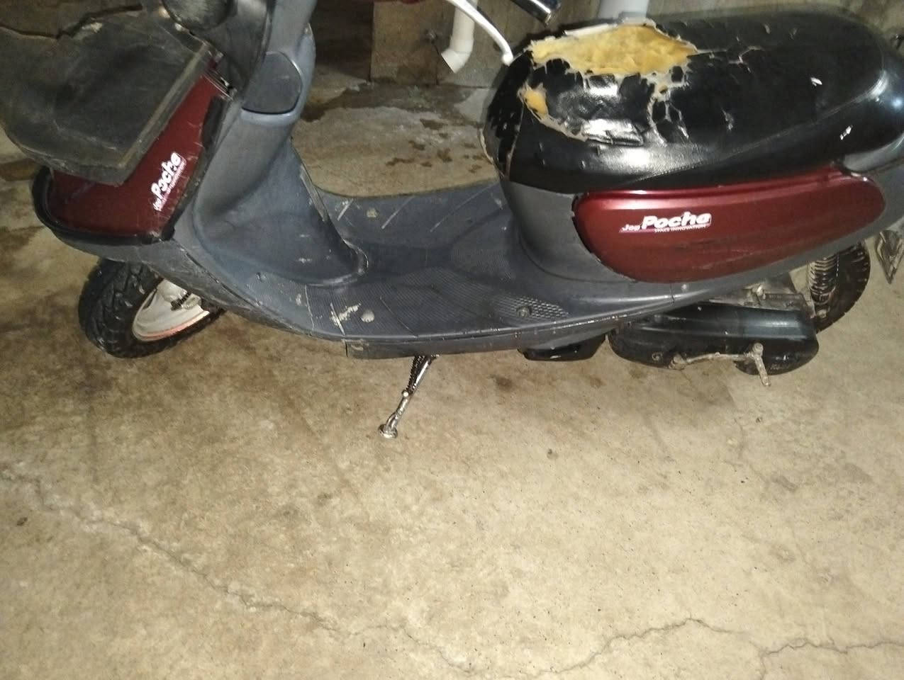 السلا عليك مطور بزونه للبيع
لون احمر شرط هندر واحد وتمشي اتريو للشيخان 
شاصي شرط  كهربيات كله شغاله  بس الكلجات خلصانه اردلو تبديل  السعر 180 وبي مجال  مكان موصل حي القاهرة  رقم ***********
