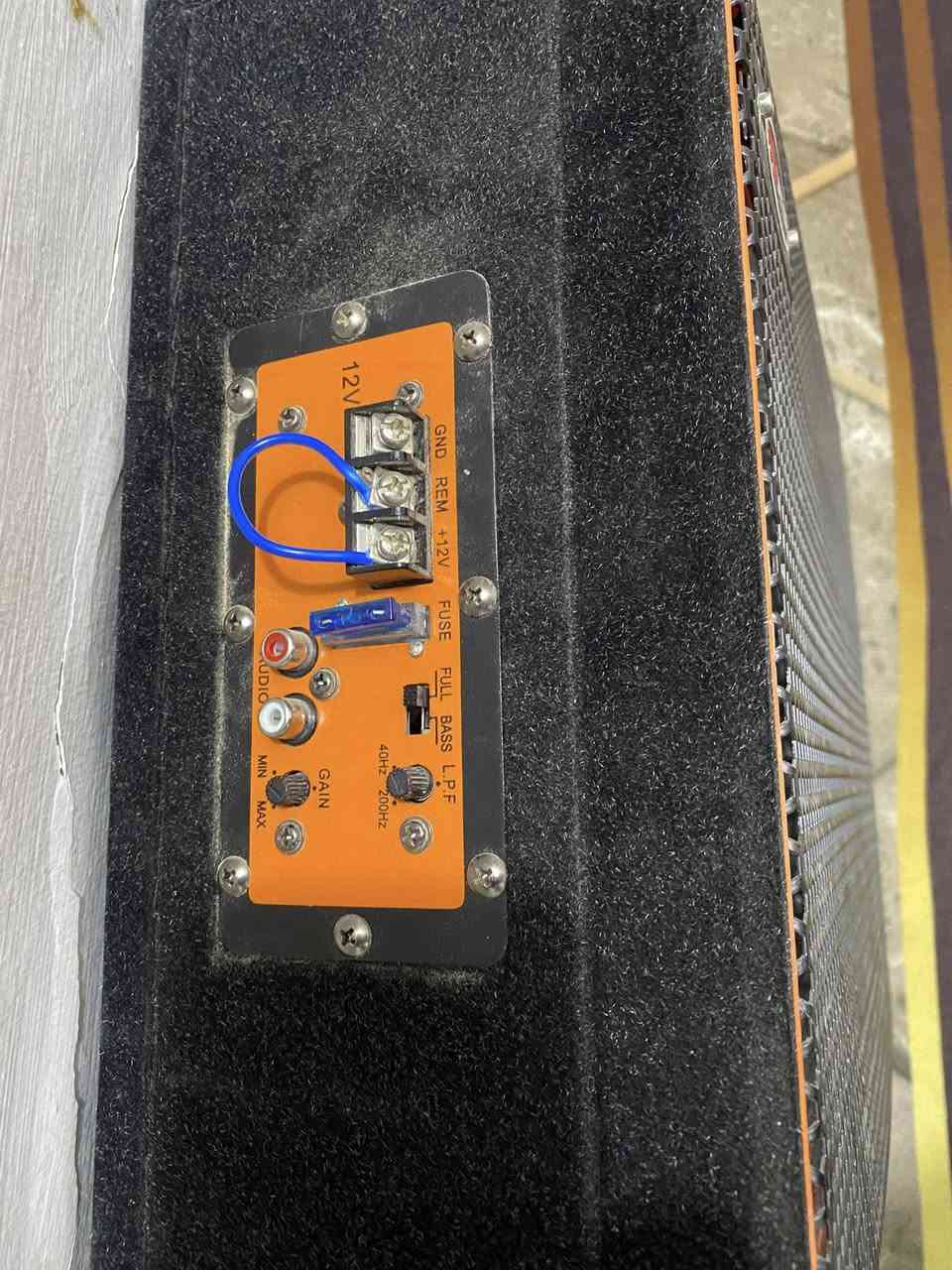 مضخم صوت وسماعة 

دمام 12v

صوت مجسم وقوي النوعية الاصلية 💥🎼

للبيع السعر 120

مكاني الزعفرانية ***********
