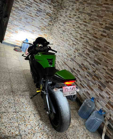 سلام عليكم 
كاوسكي 2011
جديده كلش مطالعه دراجه
كفاله عامه 
كاربون فايبر +كزوز بروكس+دوسات رياضيه 
رقم تحويل ثاني يوم
مكاني البصره الطويسه
سعر ٤٥
***********
