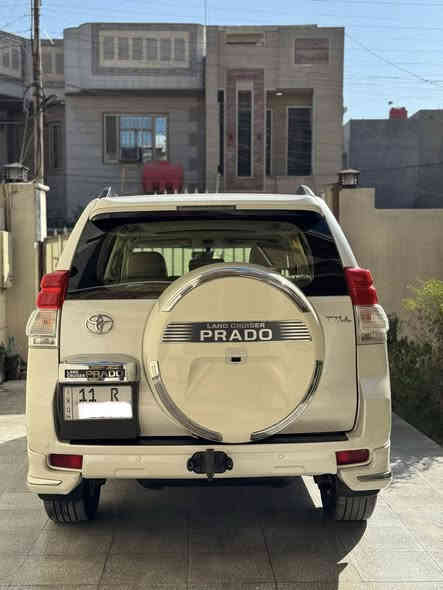 السلام عليكم للبيع برادو موديل 2013 TX.Lكويتيه ماشيه 110 الف  سياره مكفوله من الصبغ  والتبديل  بيها مكانين بارد بسيط 
رقم بغداد باسمي  تحويل مباشر
المواصفات :
 محرك 6 سلندر 
سياره فتحه 
سياره دبل تانكي 
كامره خلفيه 
شاشه اندرويد 
مري شفط 
فور ويل 
اشاير بل مري 

السعر 295$ بيها مجال للشراي 

__________________________
مكان السياره بغداد حي الجهاد 
  اتصل ***********
