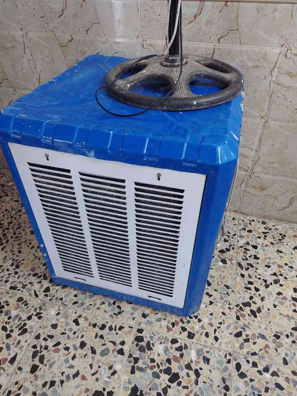 السلام عليكم ميردات للبيع مكاني الشرطة التقاطع
الزركة سعرهه 60الف قفل
الفافون سعرهه 100قفل
اثنينهن ع شغل نظيفات حيل
***********
***********
واتساب
