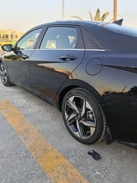 النترا هايبرد 23  السيارة فول حادثها دعامية تعتبر كلين  رايد اراوسها و...