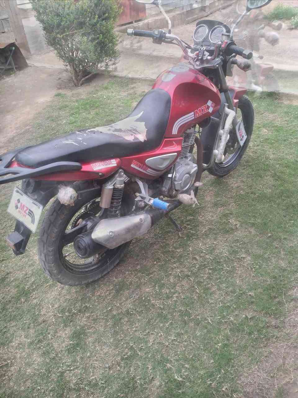 اسلام عليكم
للبيع موطور سنكي مديل 2016 محرك 150mz 
اوراق كامله اصوليه كهربائيات كلها شقاله تايرات جدد  دبلات جدد موطور حيل جديد برقي ماناقصه
السعر 750 وبي مجال 

***********
