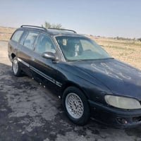 اوبل • ١٩٩٥ • بدون اوراق