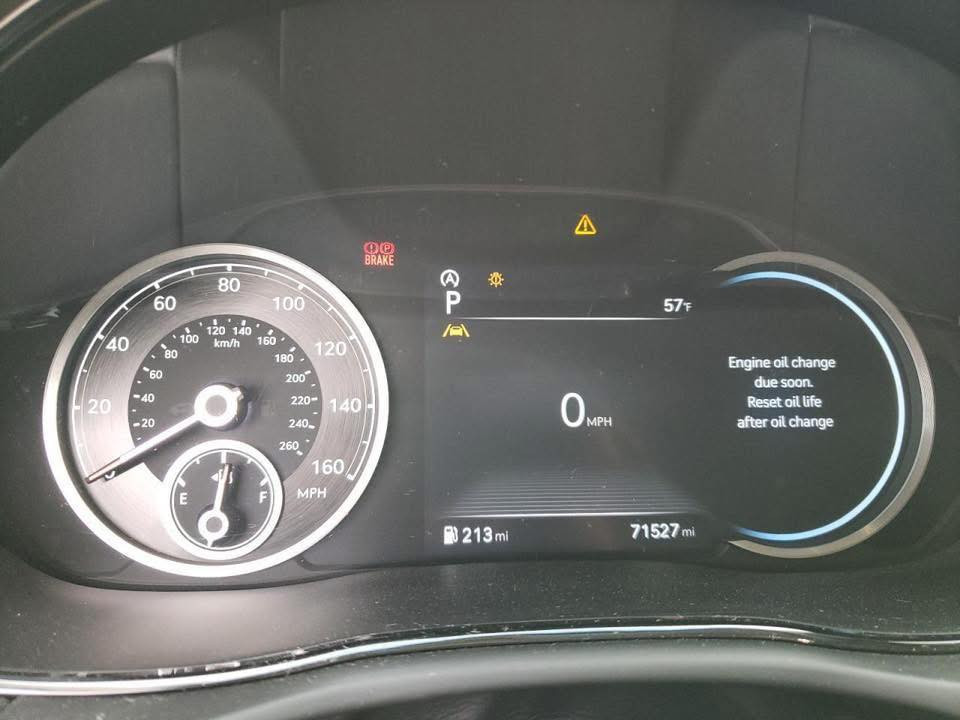 جينسز2022 حادث جاملغ السايق مبدل نفس ألون بدون ارباك السعر335$***********
