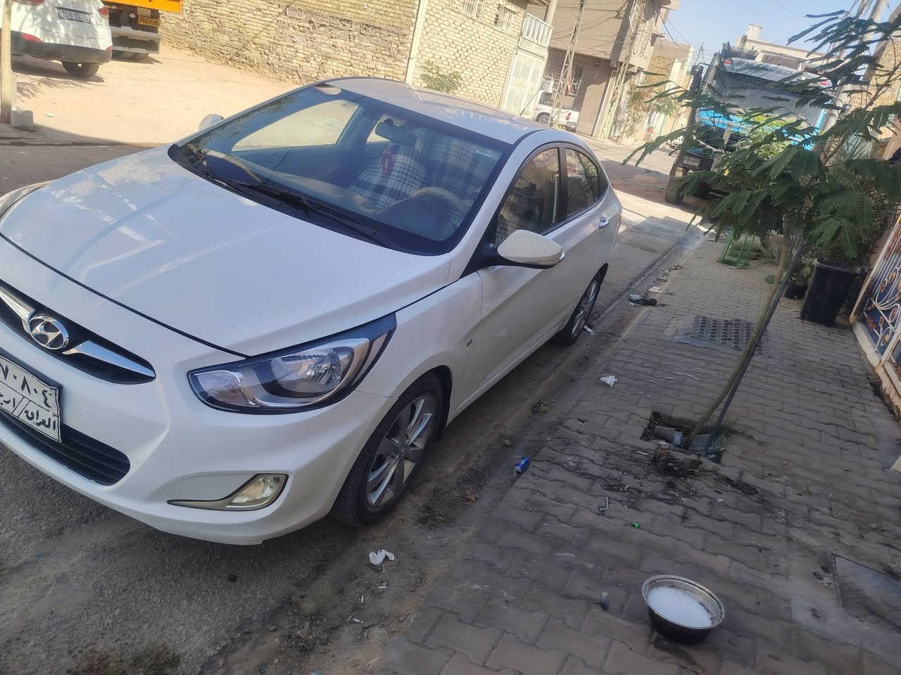 اكسنت ٢٠١٣ رقم أربيل مكفوله بيهه كصت البنيد صبغ مقدار شبر السعر ٨٥ بيهه مجال بصيط أتصل ***********
