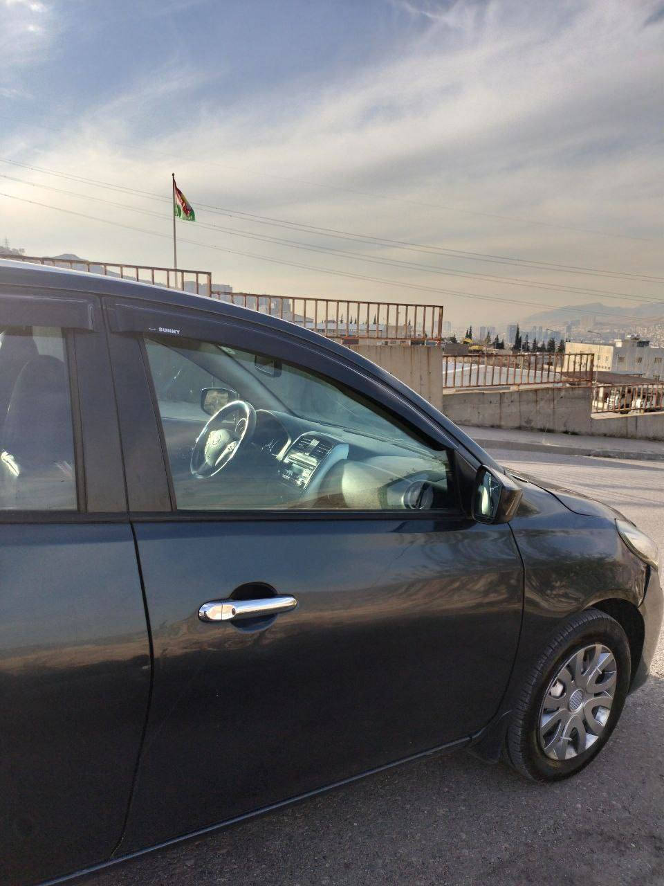 نیسان ڤێرسا sv 2017  غرامه 15 ورقة چملغێ ڕەخێ سایقی سبغە دگەل دوو بوستێت بونێدی بێی ناڤگرتن ، و هندەک بەخسە ژی یێت لێ هەین ، سعر بتنێ ٩٠ وەرەقە و مجال ...


**إذا كنت صاحب هذا الإعلان وتريد حذفه لأي سبب، رجاءا أرسل رسالة إلى الدعم الفني**