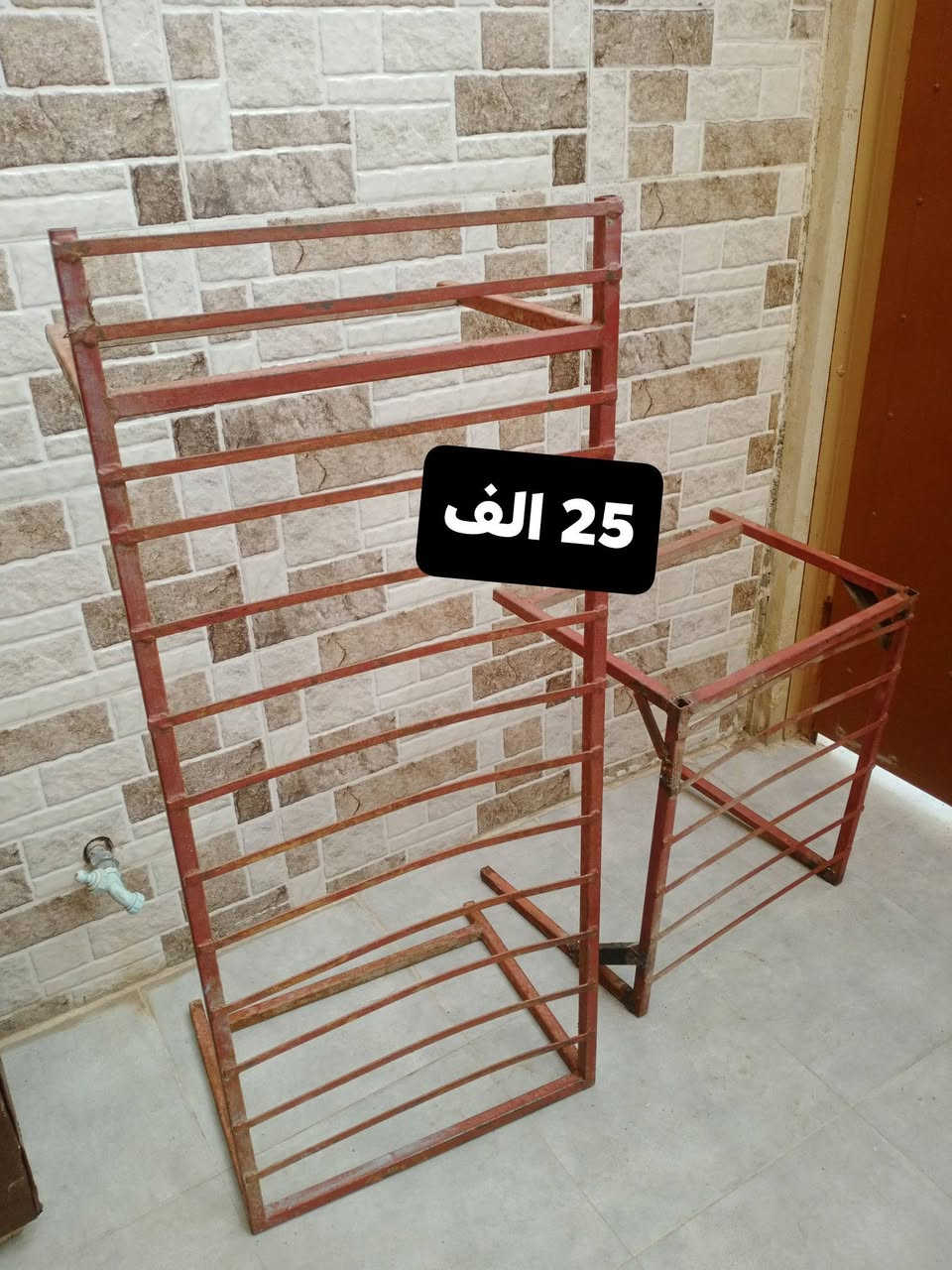 غراض للبيع  كل قطعه مكتوب السعر
العنوان موصل حي الصديق
***********
***********

