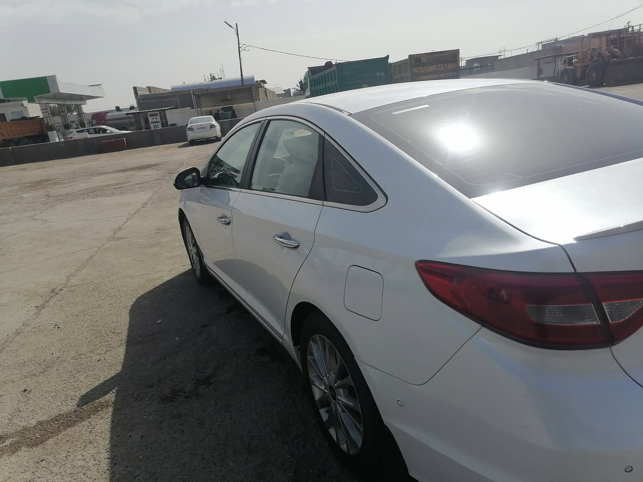 سوناتا موديل 2015 خليجي بيها قطعتين صبغ بدون مكينه ٢٤٠٠حادث شخط وبارد سياره مكينه كير صدر وتايرات كله جديد شرط ترايك وين متريد رقم اربيل تحويل سنويه شرط بدون وكاله
السعر 138 وبيها مجال
***********
بابل الإسكندرية
