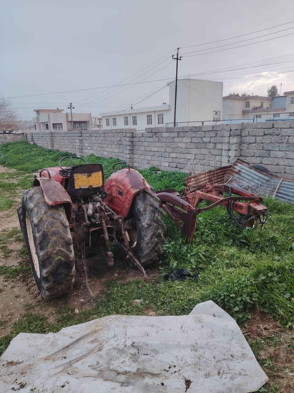 السلام عليكم
ينمر موديل 89 حجم 33
هوا ومعداتو كاملات
السعر 65 بيه مجال
رقم ***********
