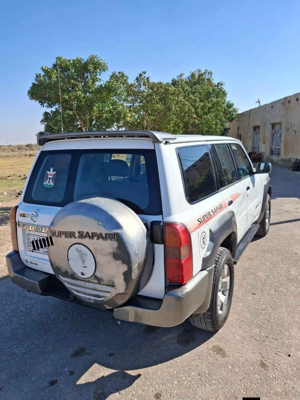 بترول موديل 2005
مشرع وطني سياره جديده 

من كل النواحي 

تبريد فورويل 

سعر 165 وبي مجال 

مكان / ميسان 

‏‪***********‬‏
