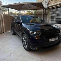 للبيع دورنكو R/T 2020 ✔️🚗 ماشية 100 الف km  لون اسود  7 راكب  محرك 570...