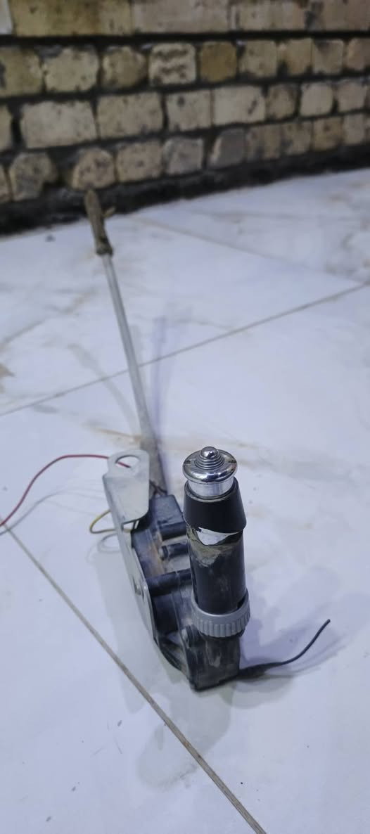 السلام عليكم بلاجكتورات كرستال نضيفات كلش سعرهن 35
اريل امامي حاويه اصلي شذرى زركه سعره 90
موجود توصيل 
***********
