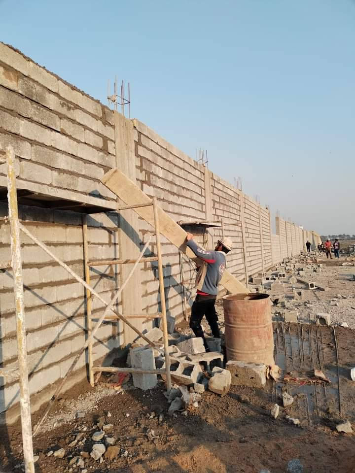 #السلام_عليكم
#خلفه_بناء بلوك طابوك  شغل درجه 
اولى العمل قطعي عالدبل التواصل اتصال او خاص ***********___***********
