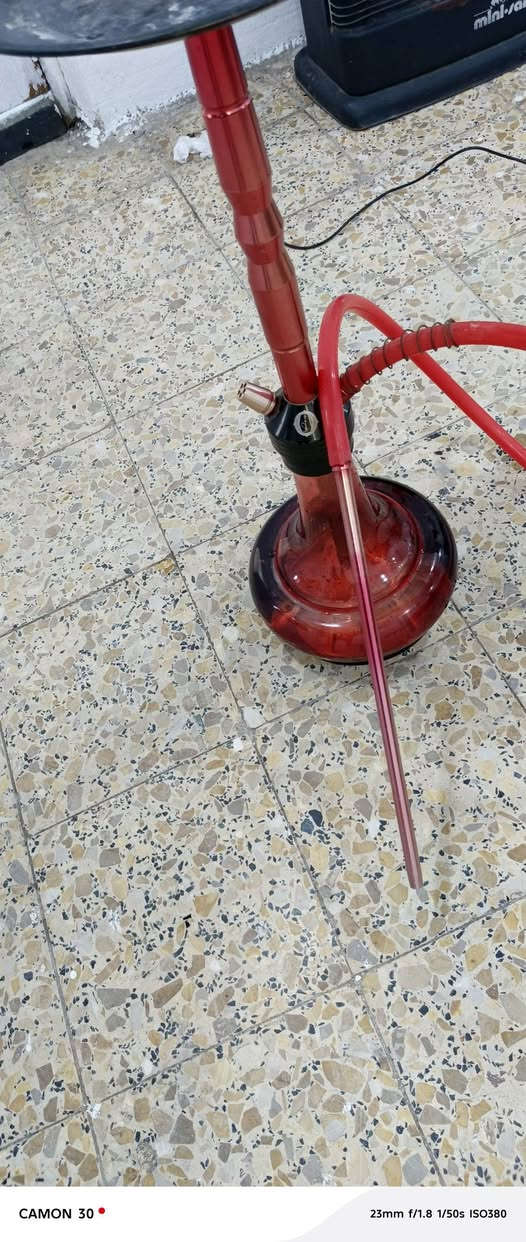 نرجيله الماني طعام انجليزي نرجيله حلوه سعر 30 وبيها مجال***********
